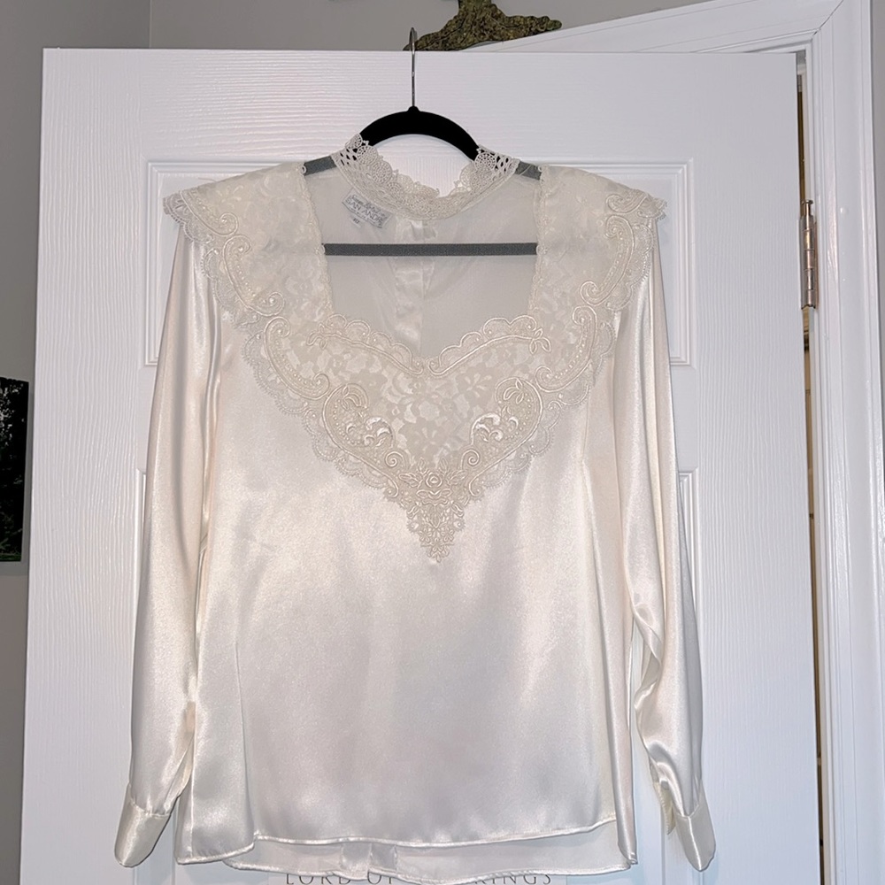 Vintage 1980’s satin lace blouse by San Andre Size 10